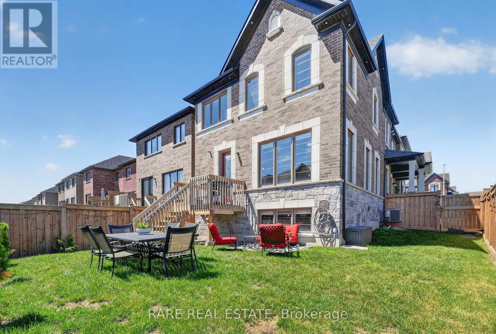 2141 WILSON STREET - 41