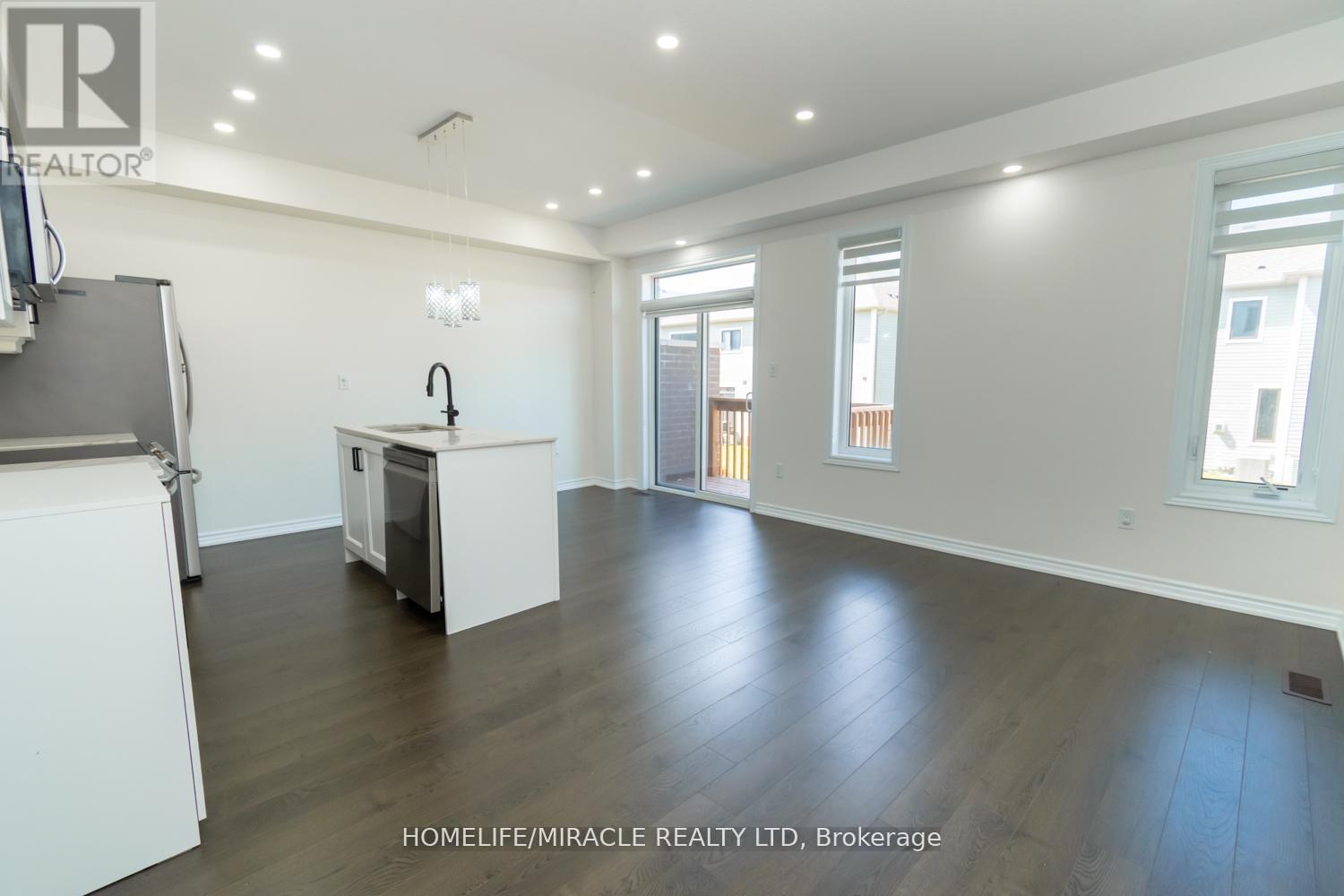 34 VALLEYBROOK ROAD - 11