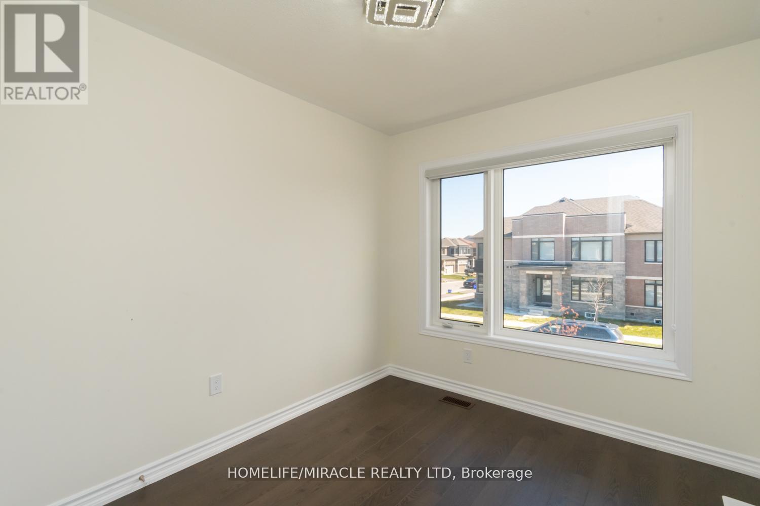 34 VALLEYBROOK ROAD - 27