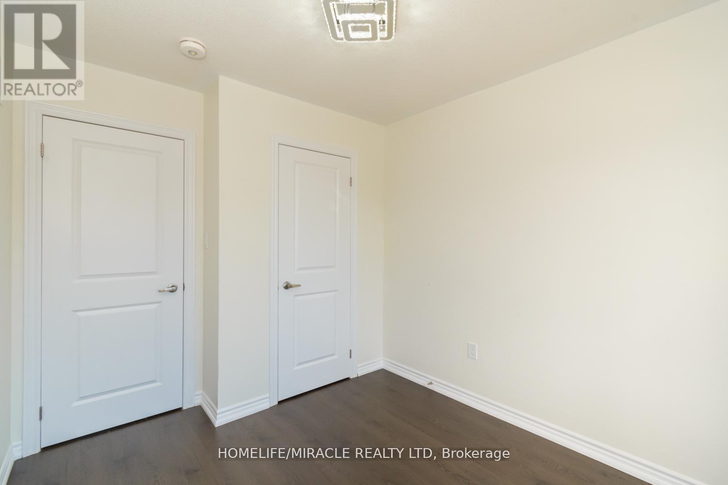 34 VALLEYBROOK ROAD - 29