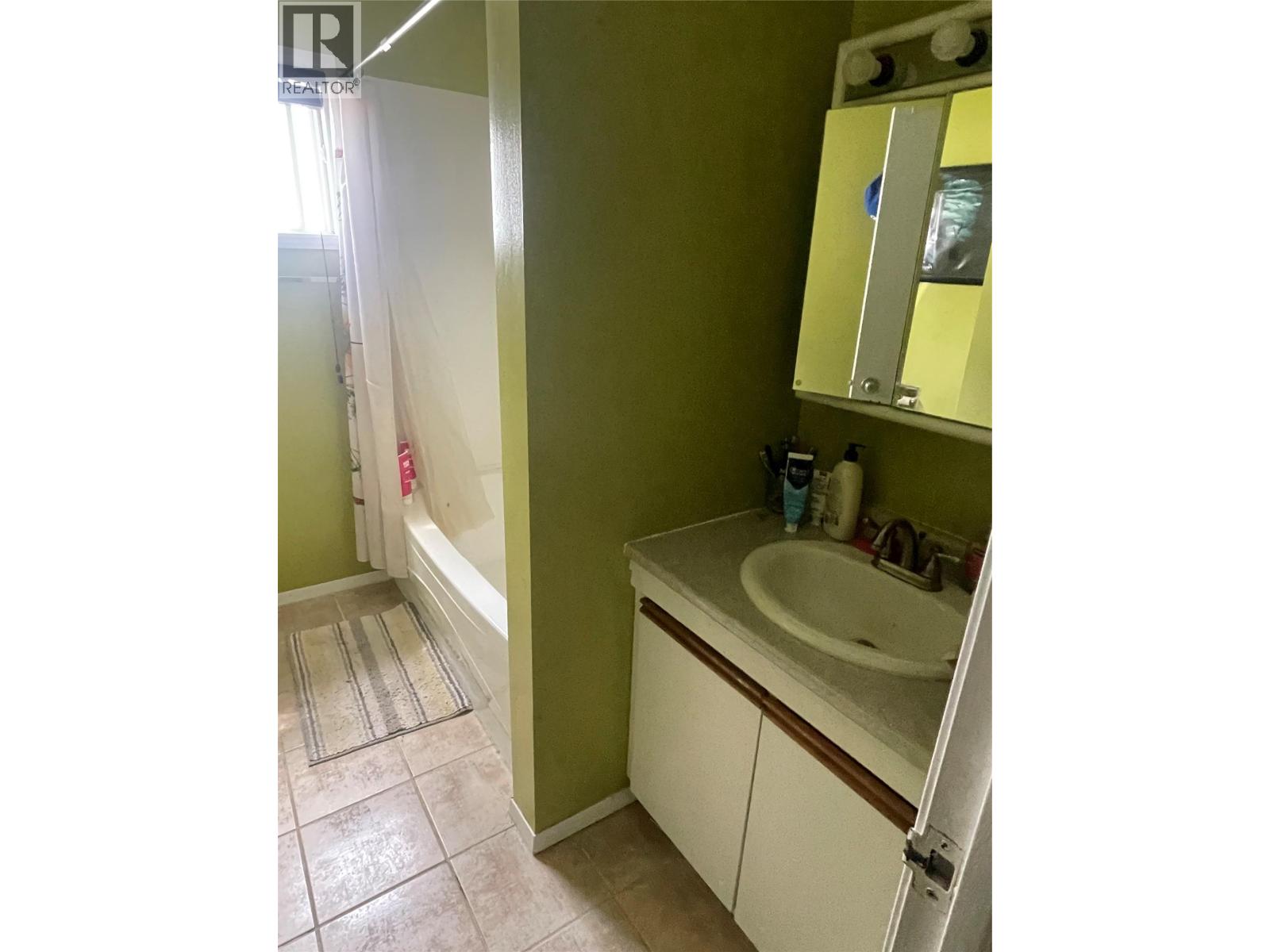 159 Gwillim Crescent - 8