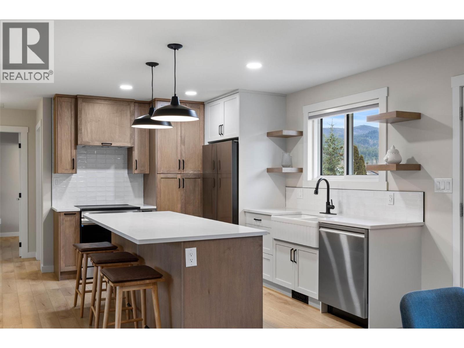 439 ORIOLE Way - 5