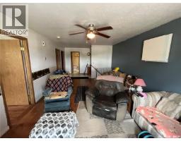 108 1st Avenue, Lintlaw, SK S0A2H0 Photo 24