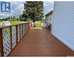 108 1st Avenue, Lintlaw, SK S0A2H0 Photo 26