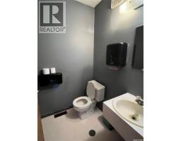 108 1st Avenue, Lintlaw, SK S0A2H0 Photo 6