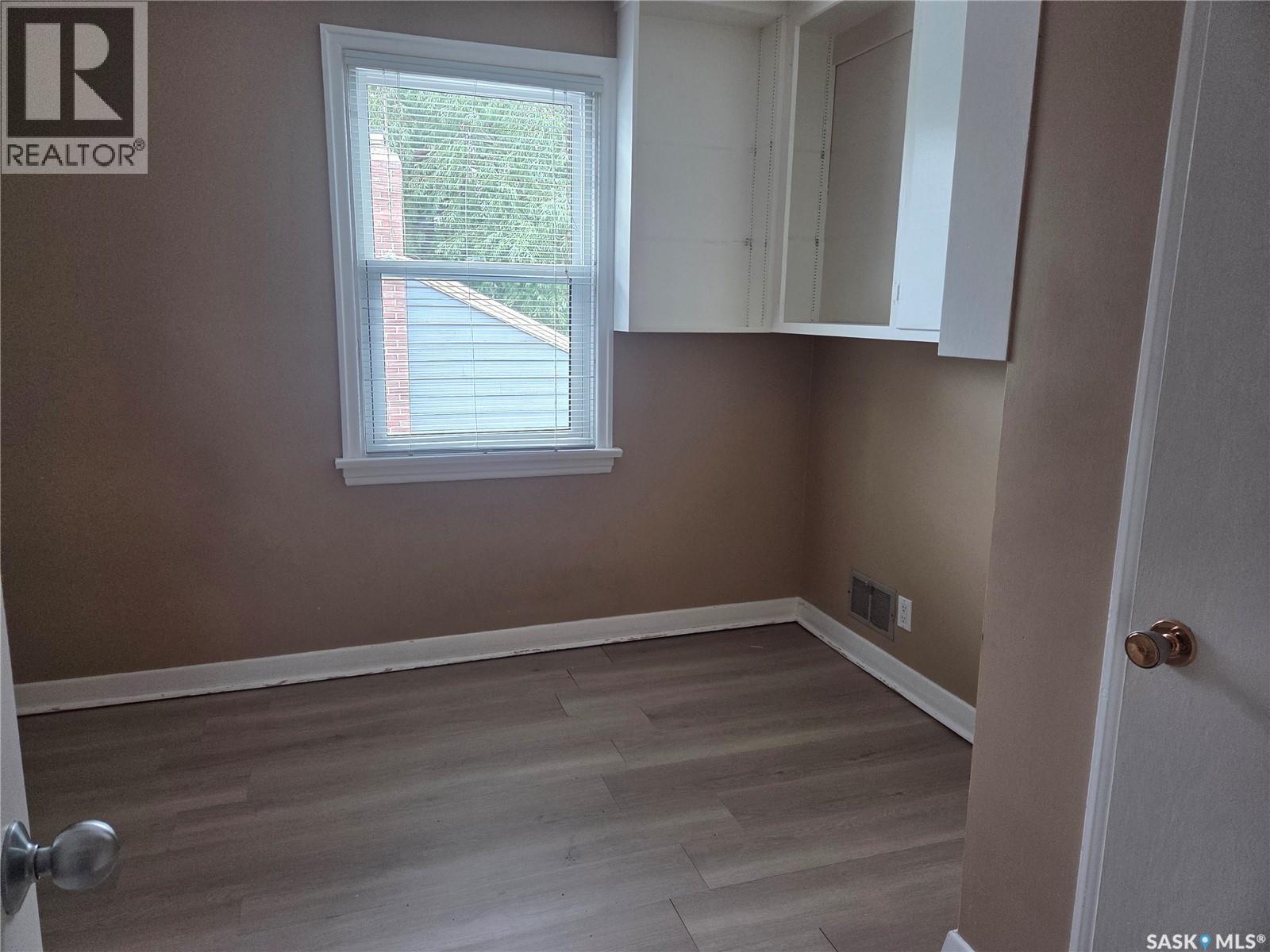 420 Cumberland AVENUE S - 25