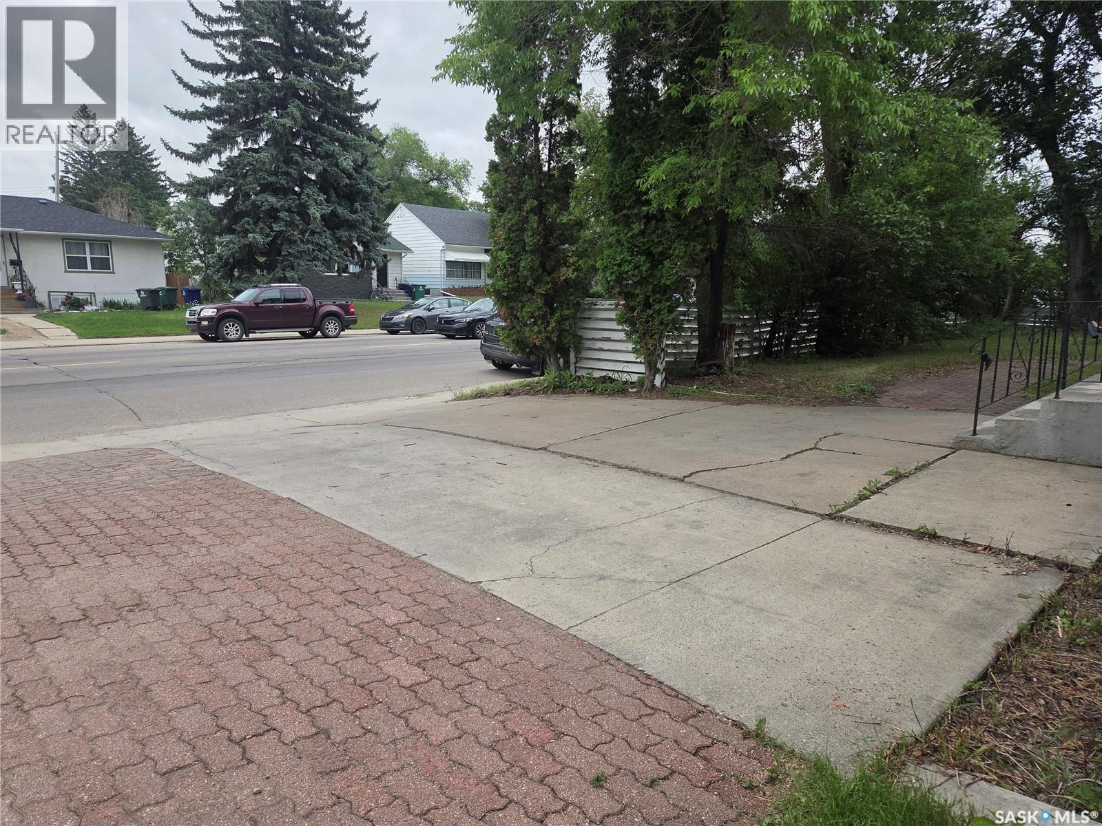 420 Cumberland AVENUE S - 54