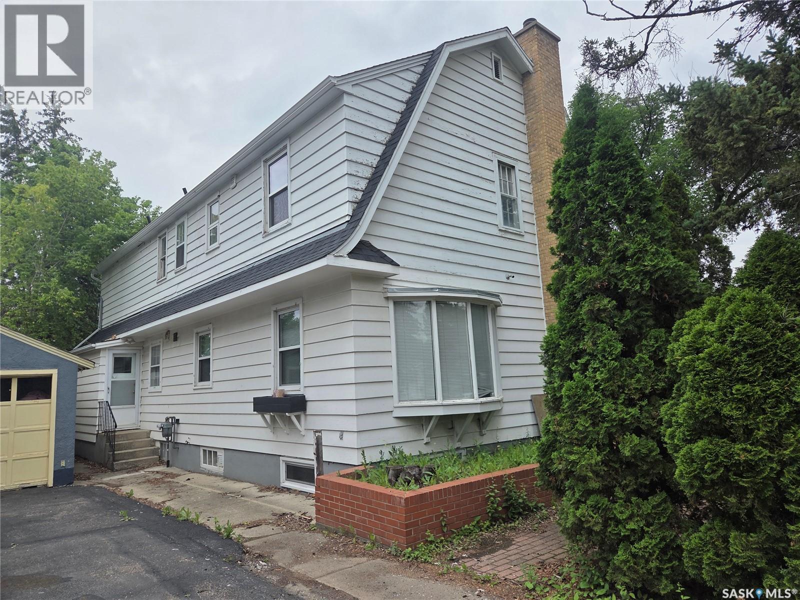 420 Cumberland AVENUE S - 56