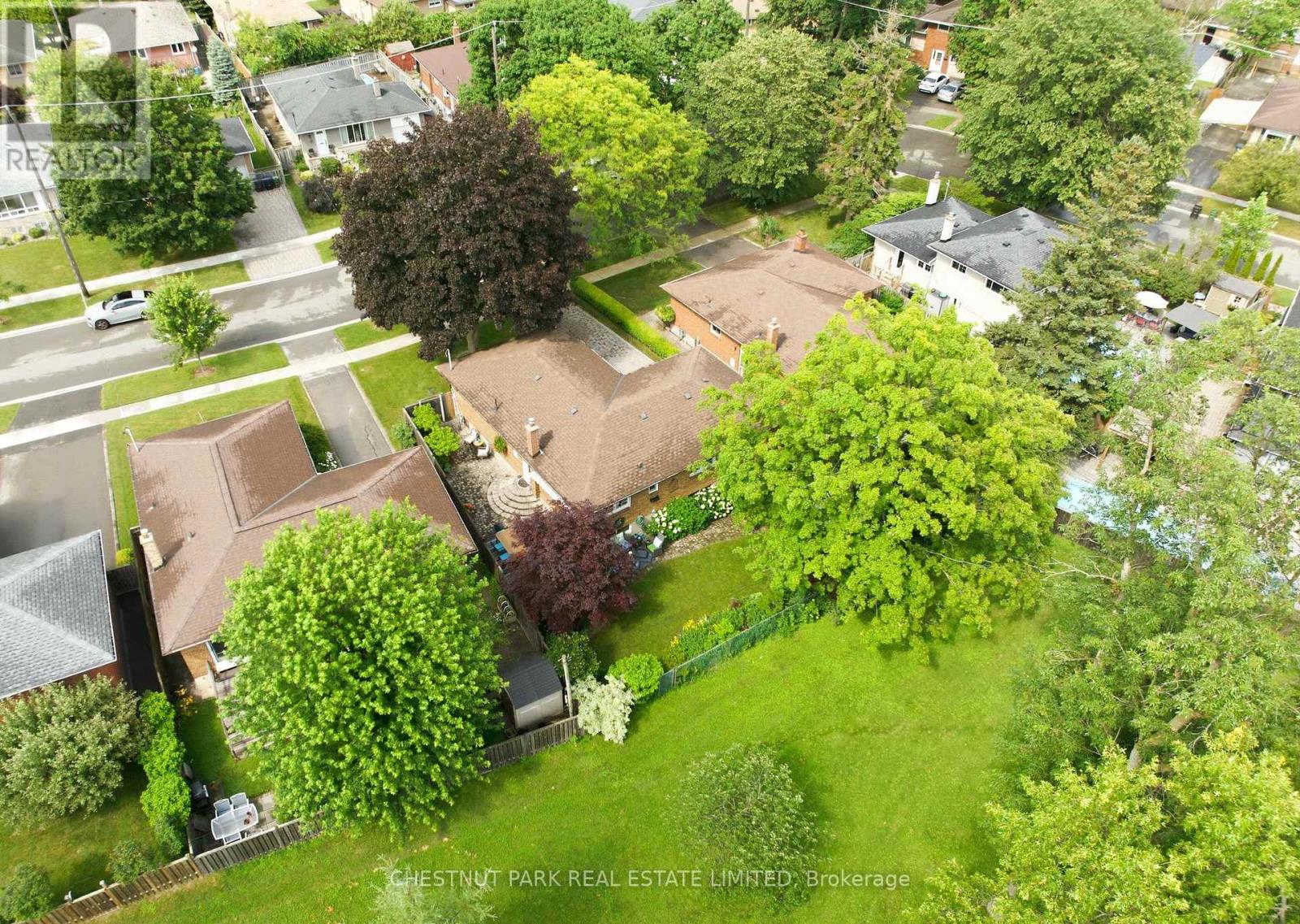 44 FAREHAM CRESCENT - 45