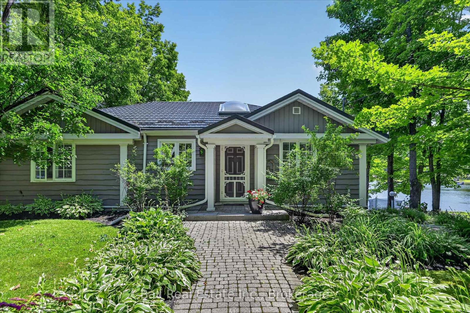 150 HALL DRIVE - 39