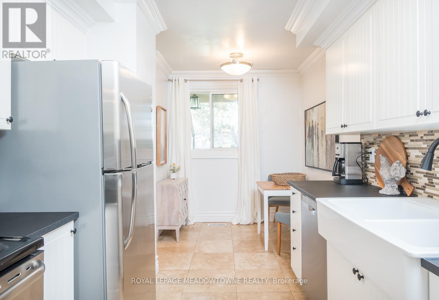 #58 661 CHILDS DRIVE - Image 14