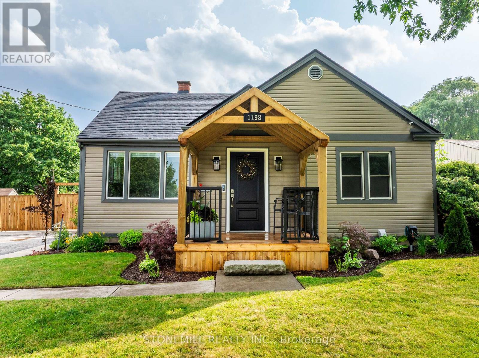 1198 FISHER AVENUE - 2