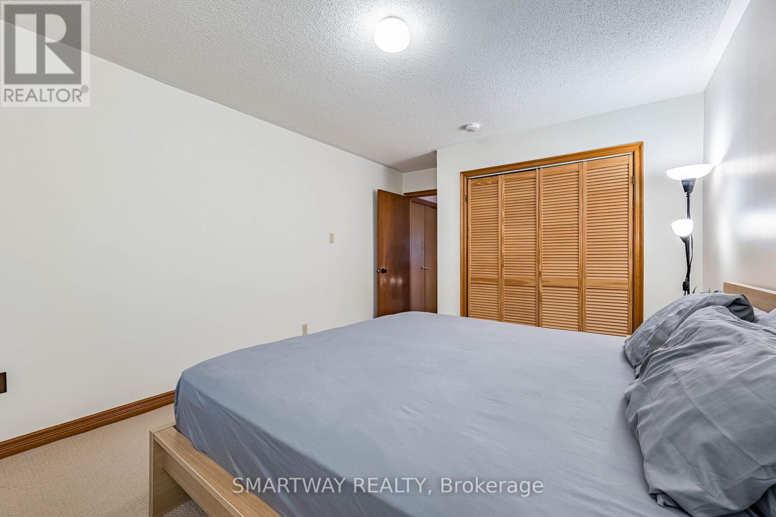 4522 BADMINTON DRIVE - Image 24
