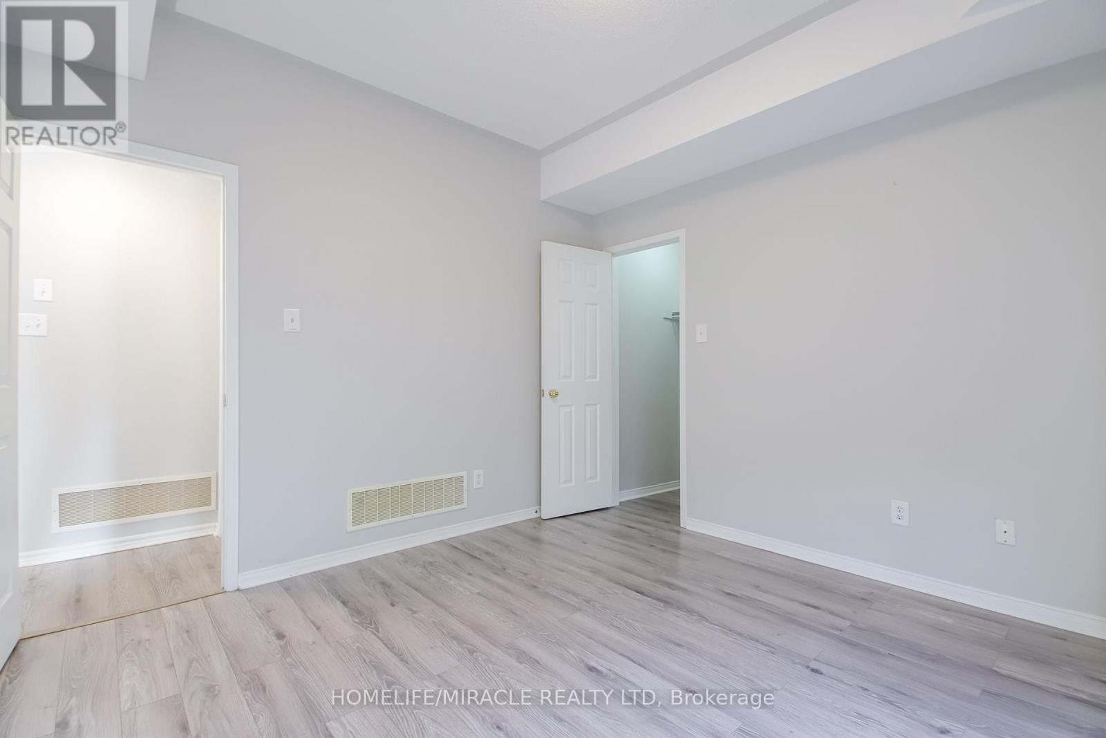 #62 3056 EGLINTON AVENUE W - 19