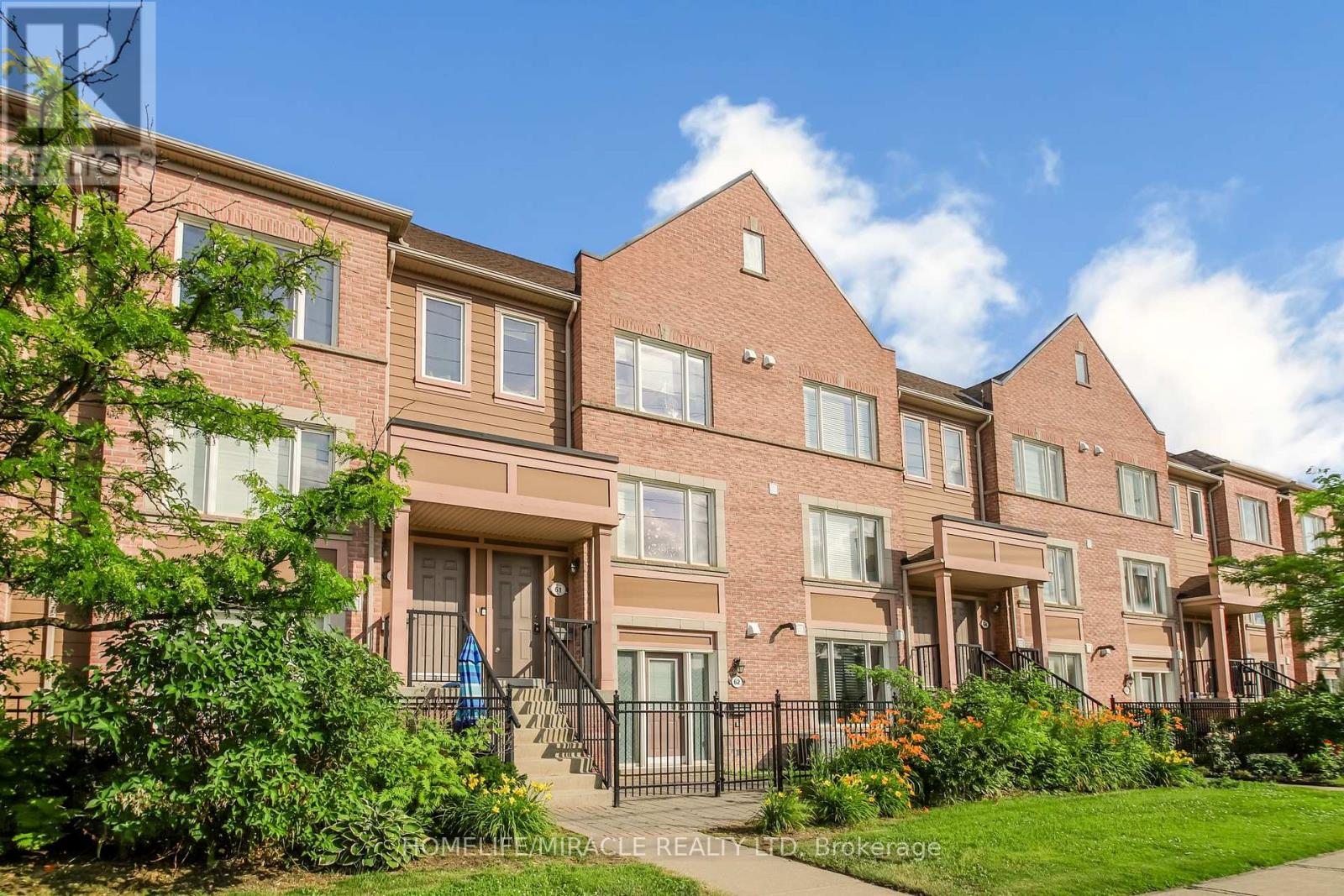 #62 3056 EGLINTON AVENUE W - 4