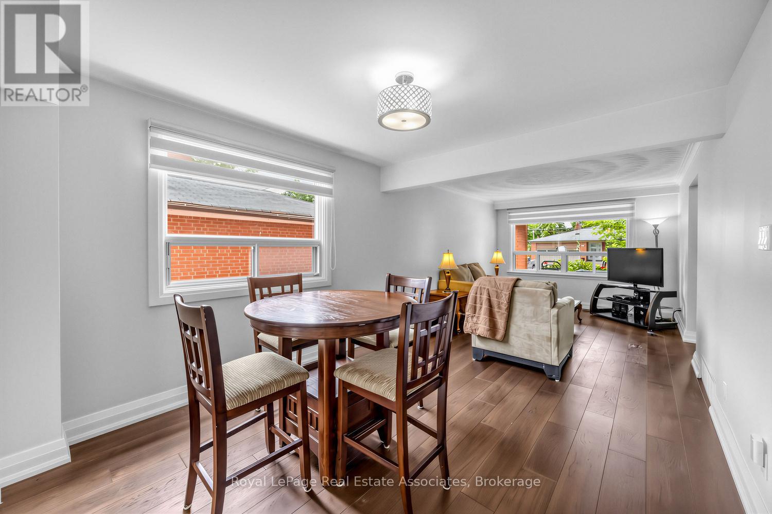 256 JOHN STREET - 15