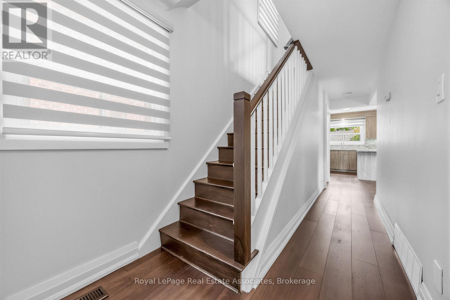 256 JOHN STREET - 19