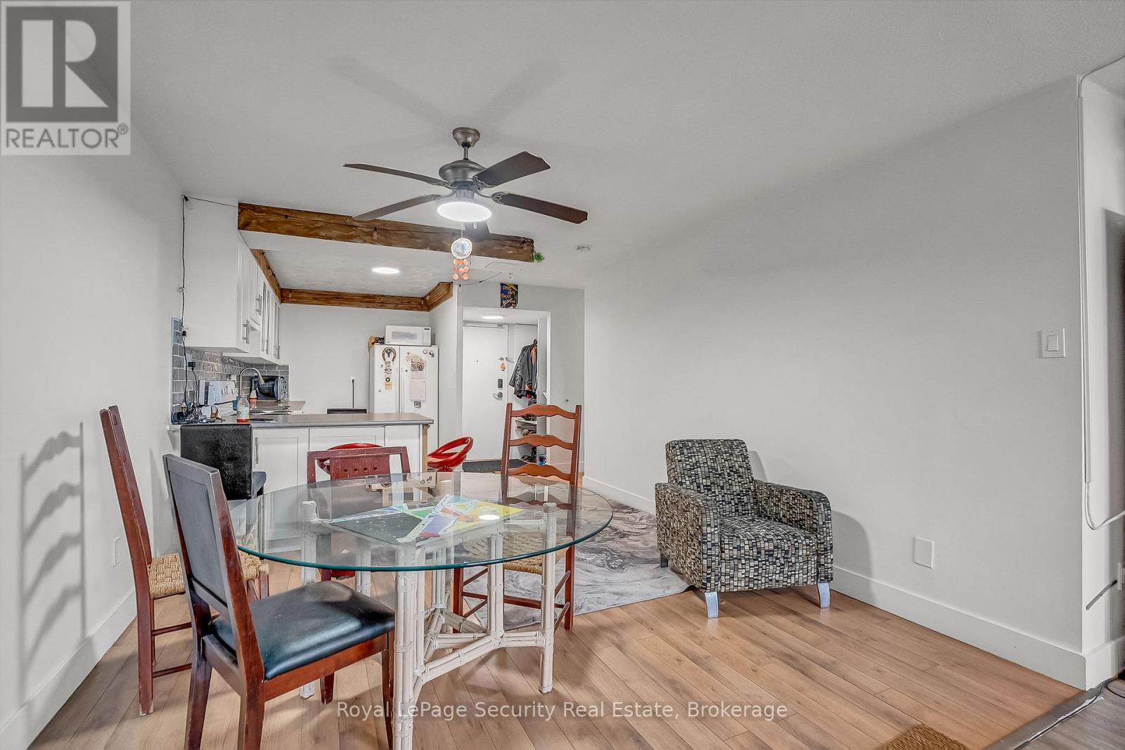 #1207 10 MARTHA EATON WAY - 13