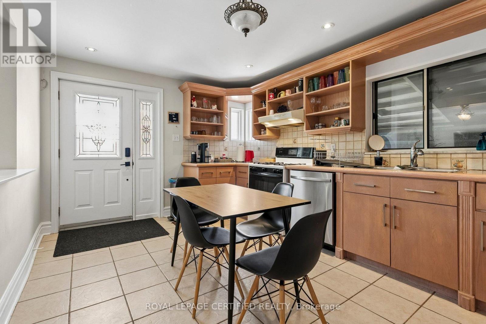 33 DONALD AVENUE - 7