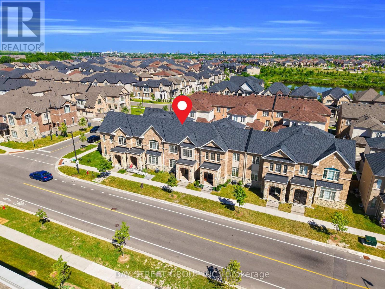 221 CLOCKWORK DRIVE - 41