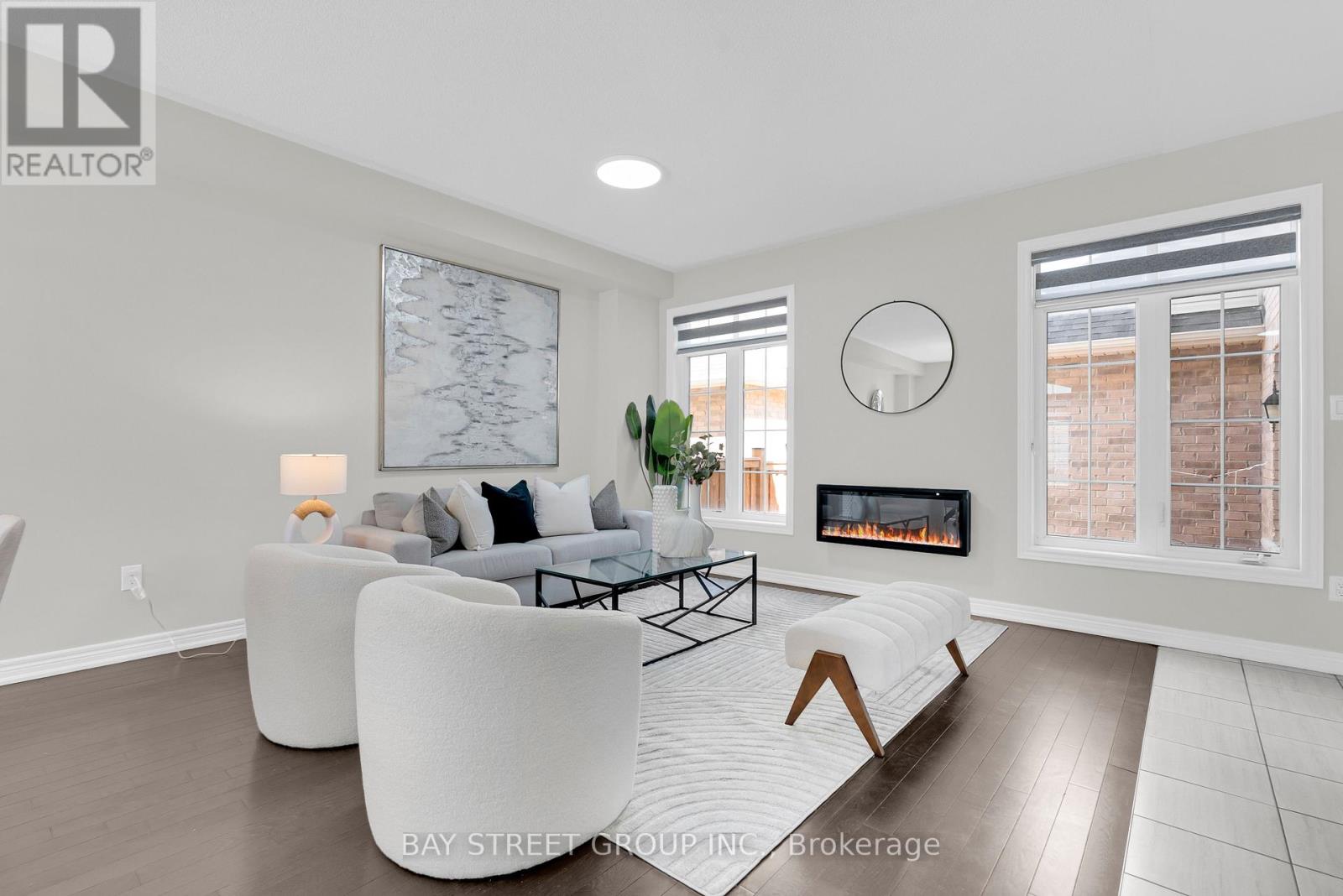 221 CLOCKWORK DRIVE - 6