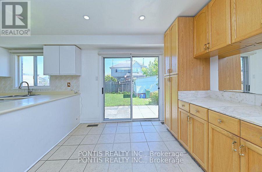 198 MOFFATT AVENUE - 12