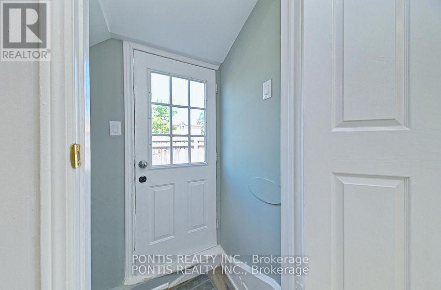 198 MOFFATT AVENUE - 25