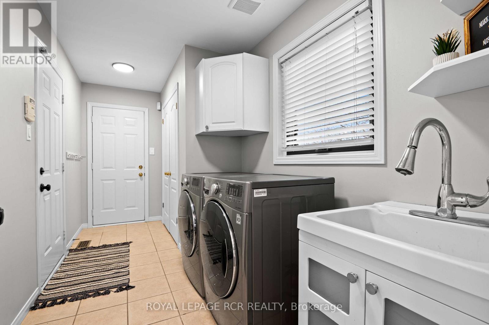 118 OAK RIDGE DRIVE - Image 21