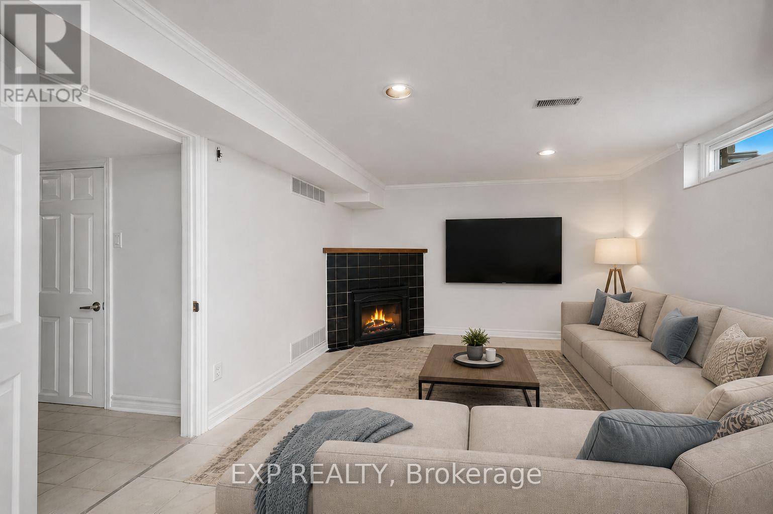 132 HESLOP ROAD - 31