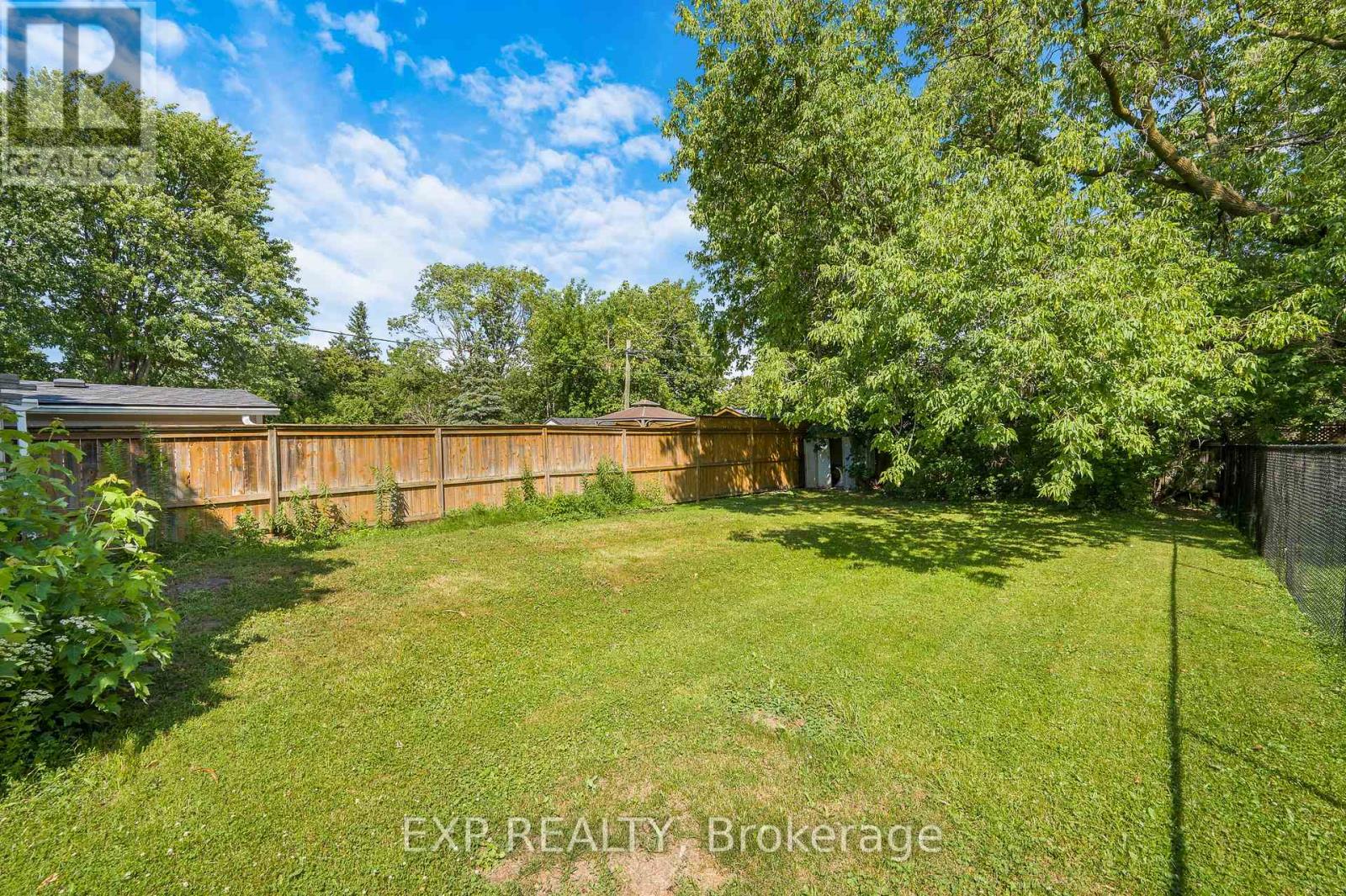 132 HESLOP ROAD - 40