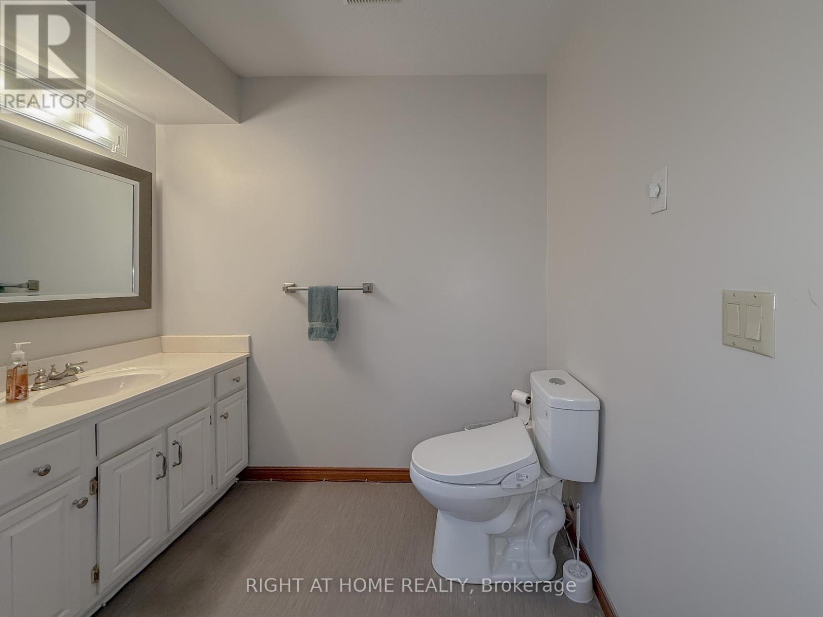 518 CAMDEN STREET - 20