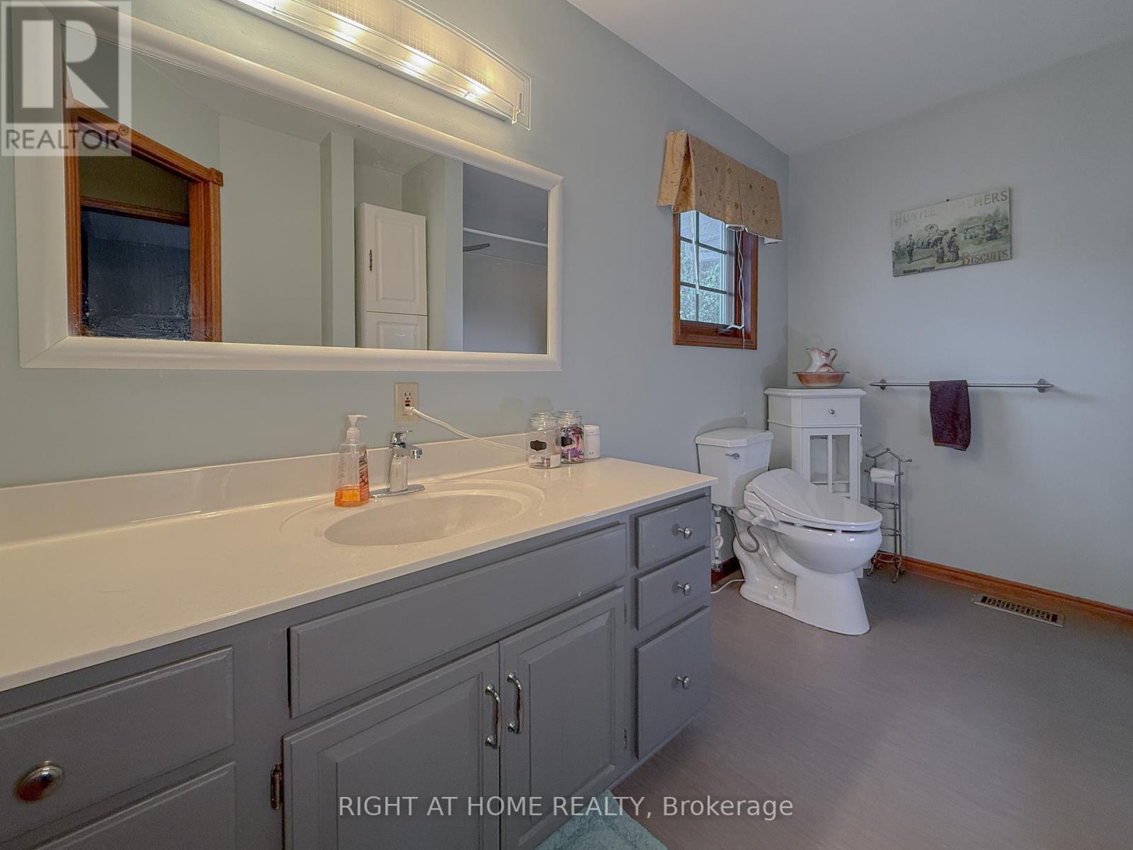 518 CAMDEN STREET - 25