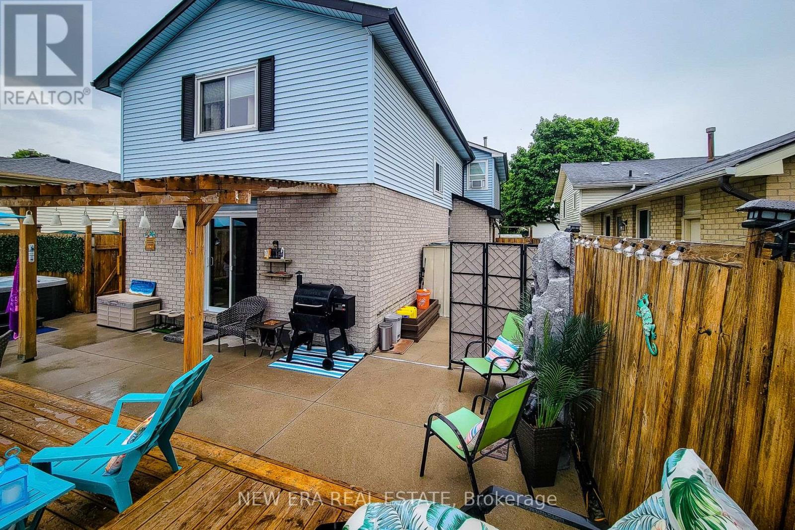 8 DALTON GATE - 3