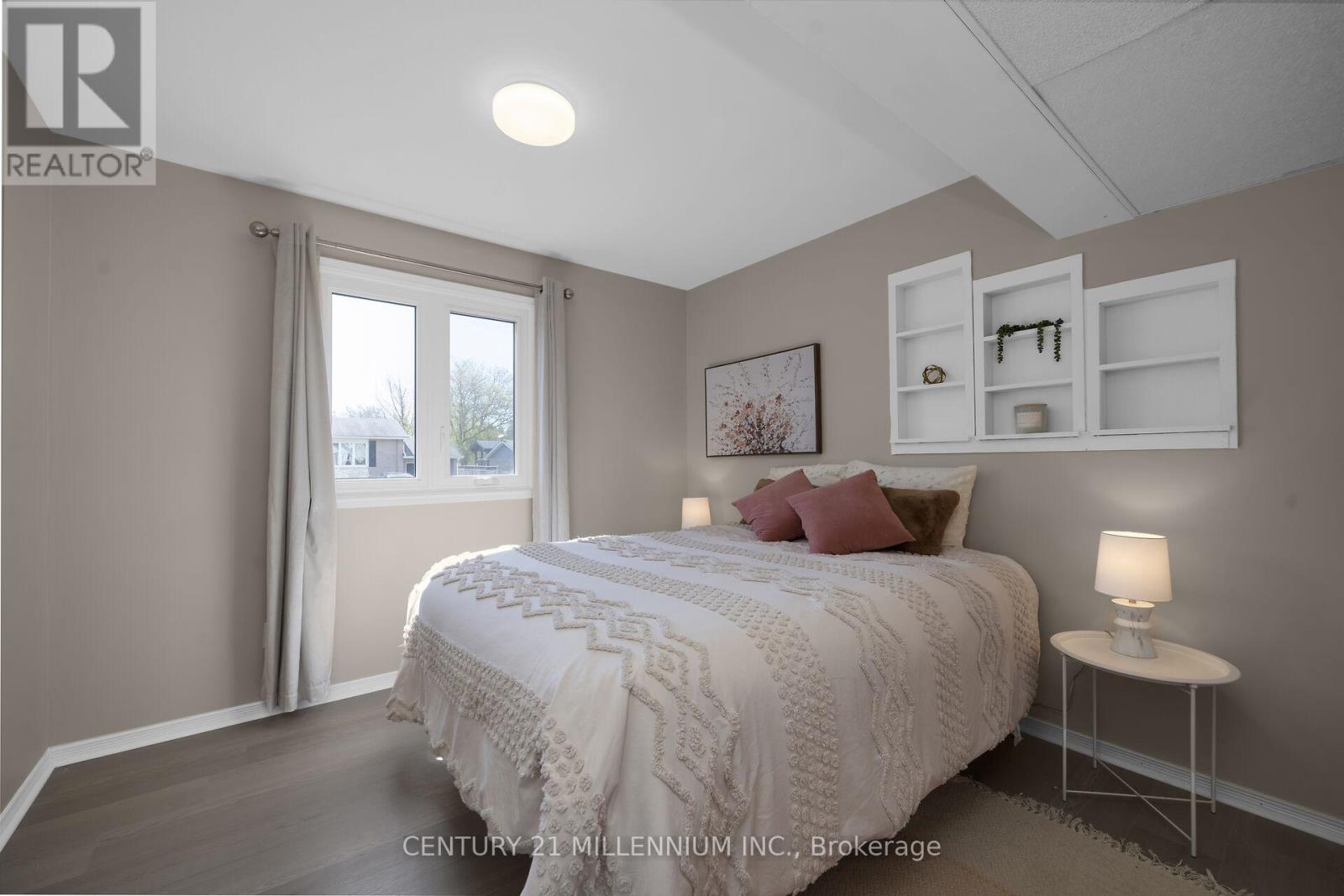83 DOUGLAS CRESCENT - 23