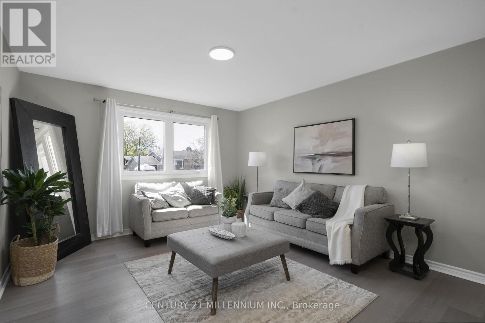 83 DOUGLAS CRESCENT - 5