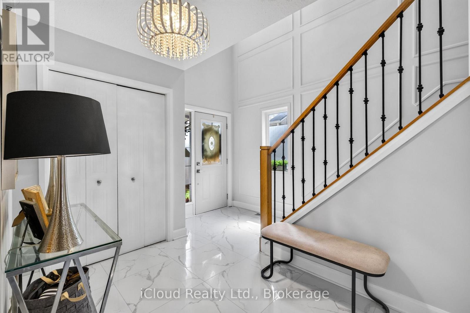 19 CRUSOE PLACE - 4