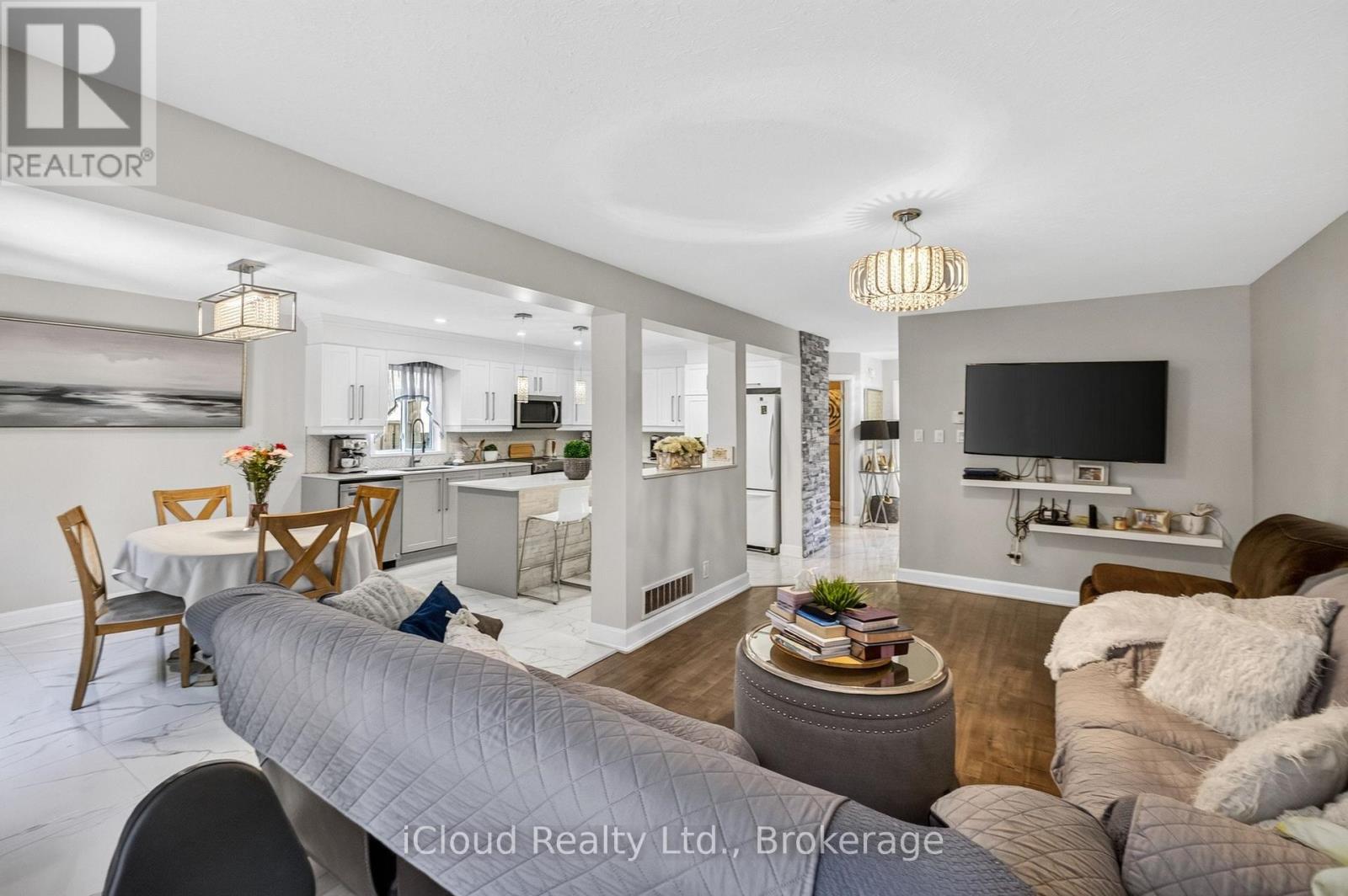 19 CRUSOE PLACE - 5
