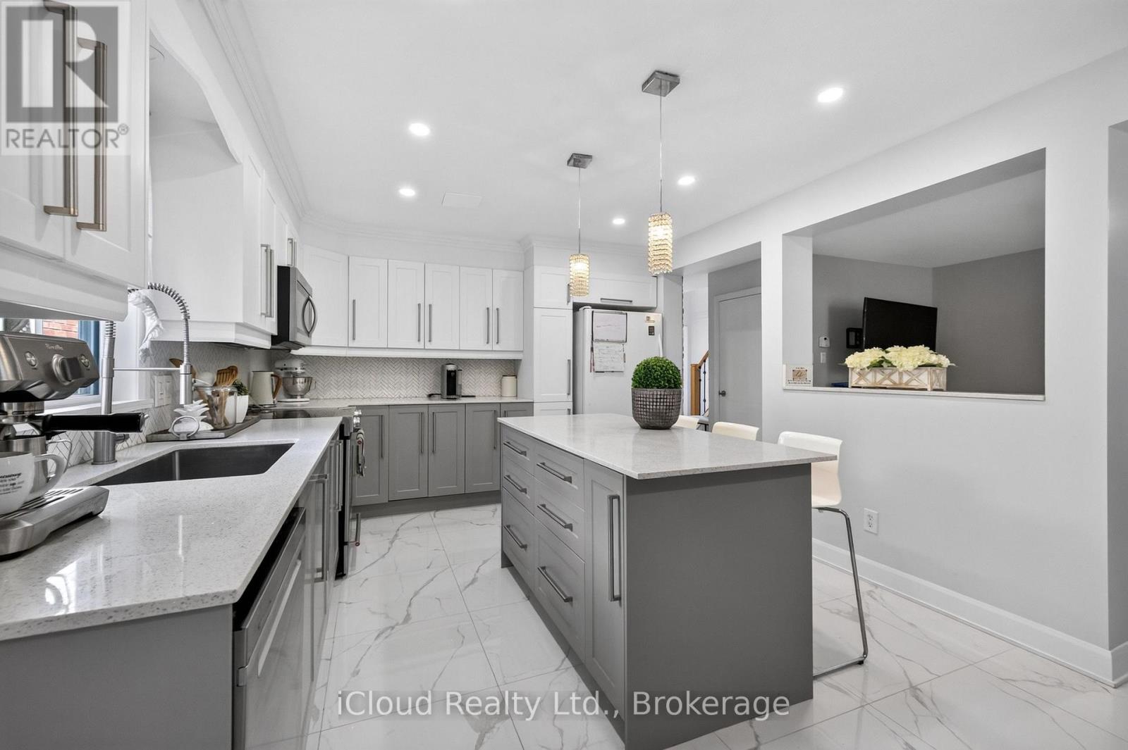 19 CRUSOE PLACE - 7