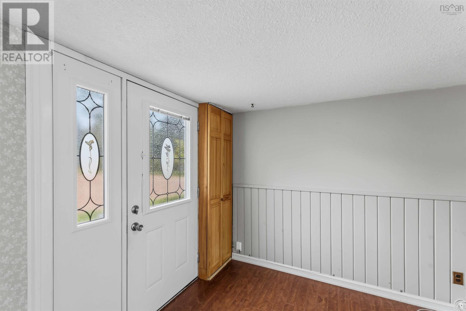 244 East Lake Road - 15