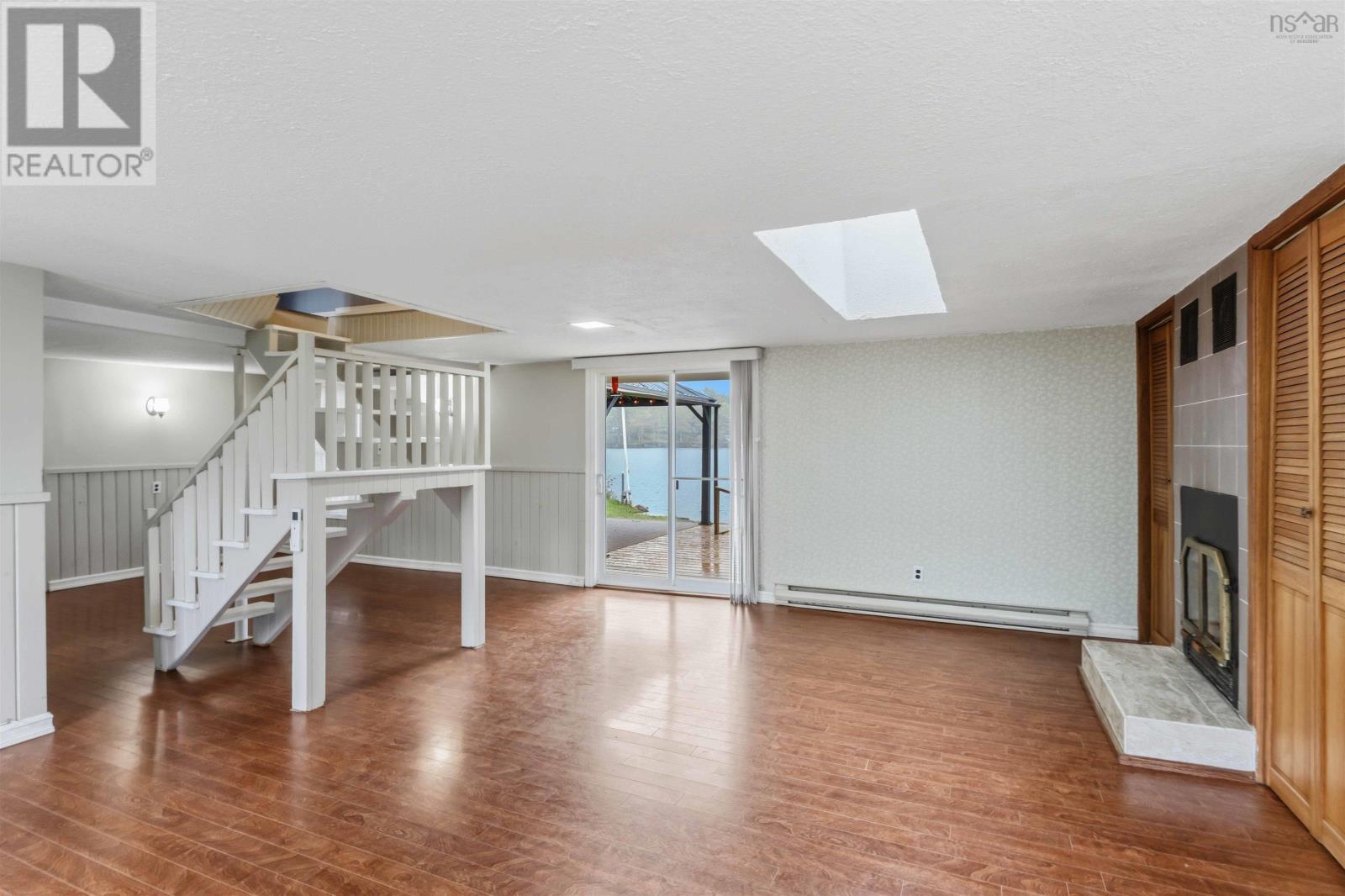 244 East Lake Road - 19