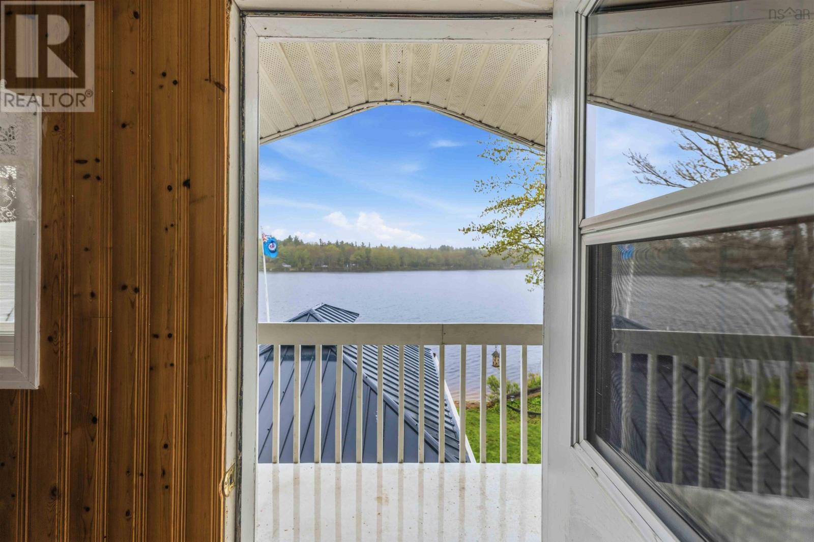 244 East Lake Road - 39