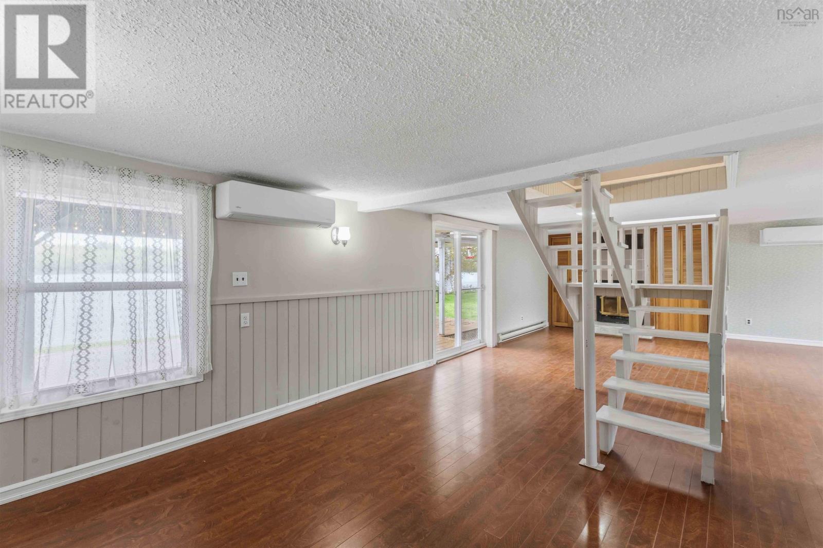244 East Lake Road - 16