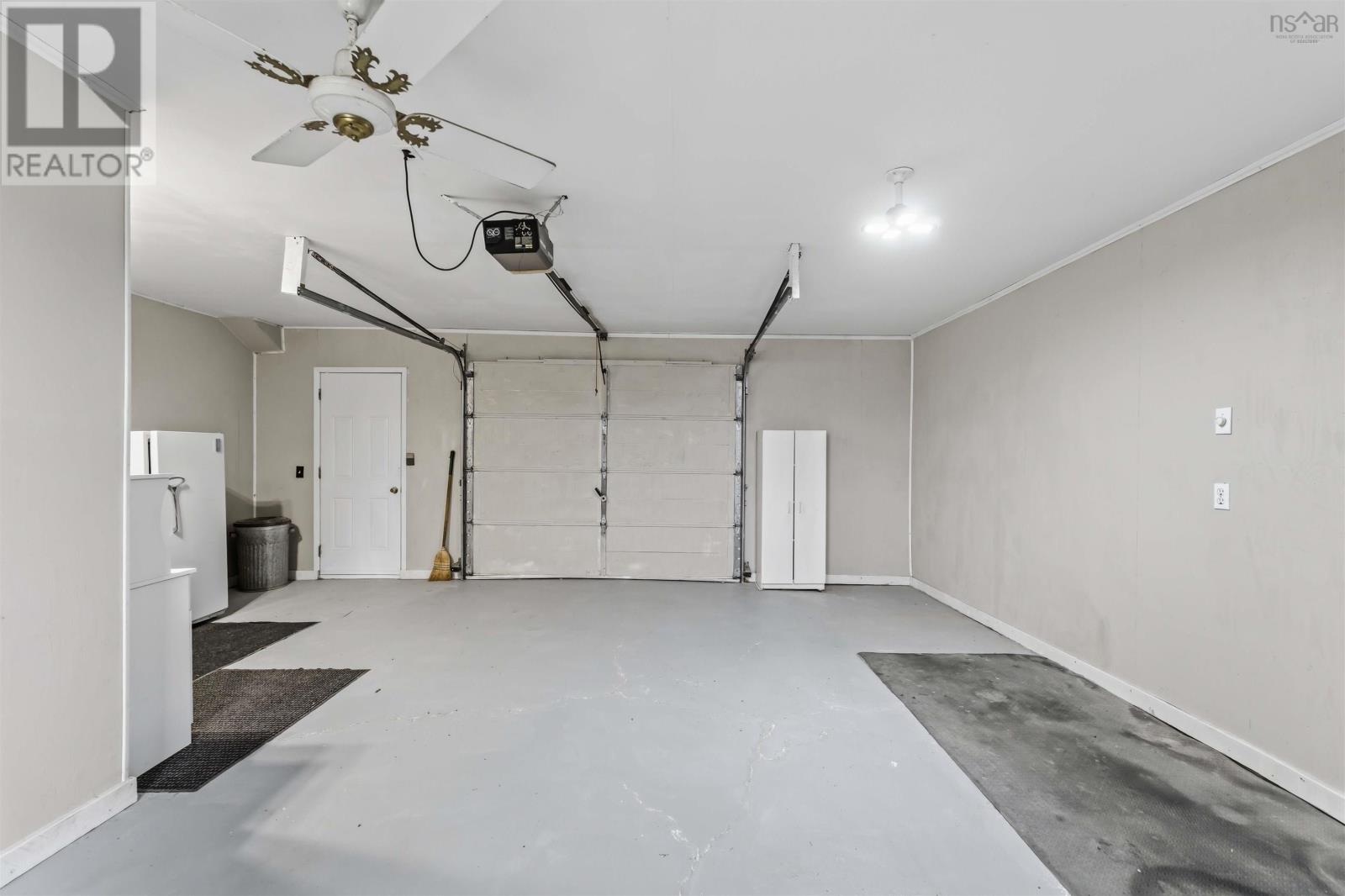 244 East Lake Road - 41