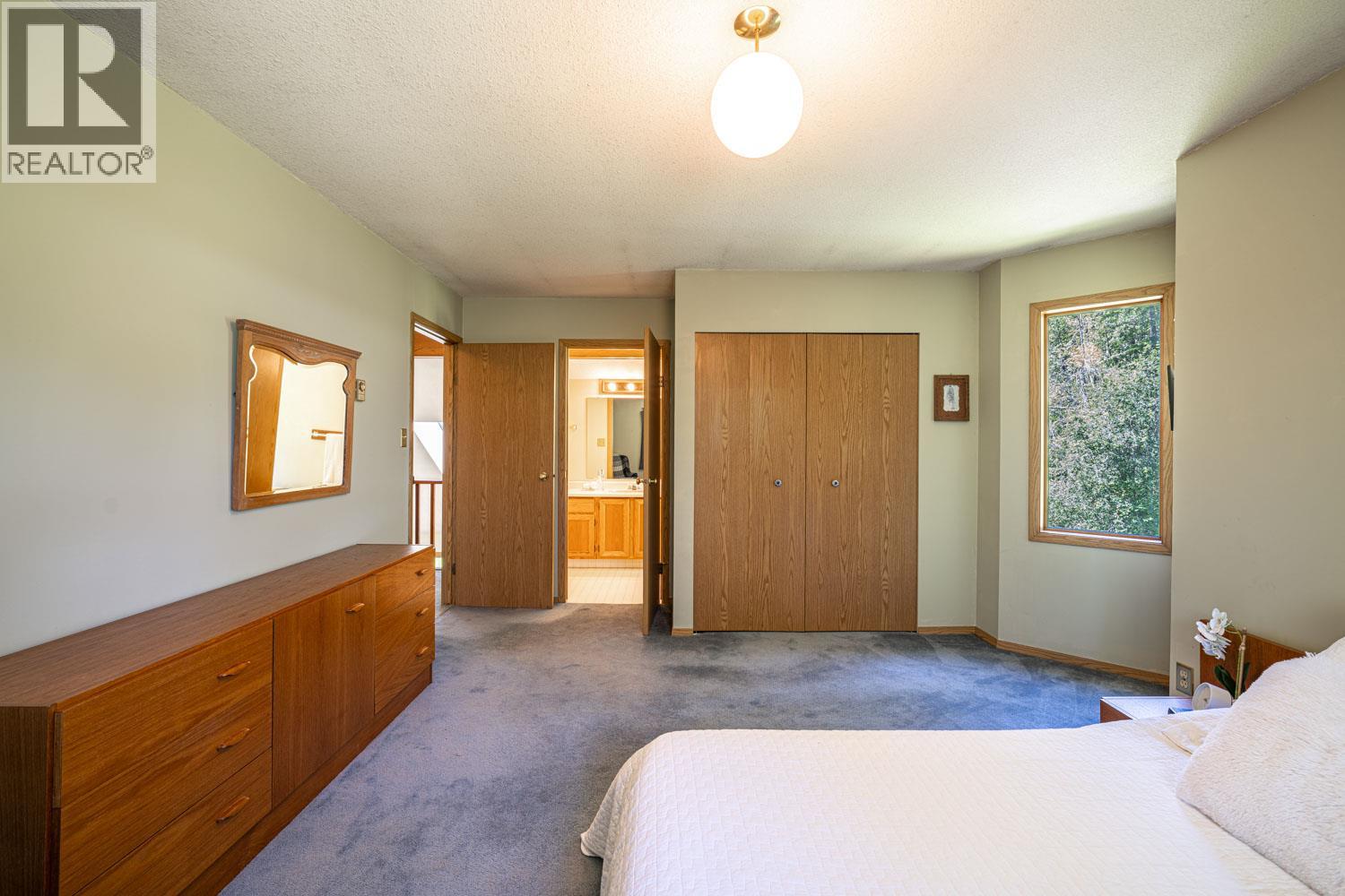 187 Gibson Road - 55