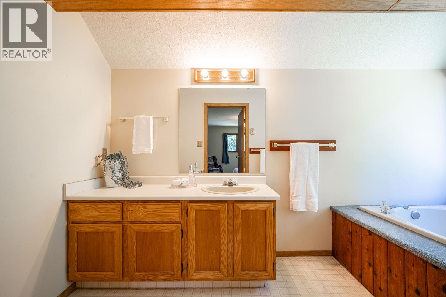 187 Gibson Road - 56