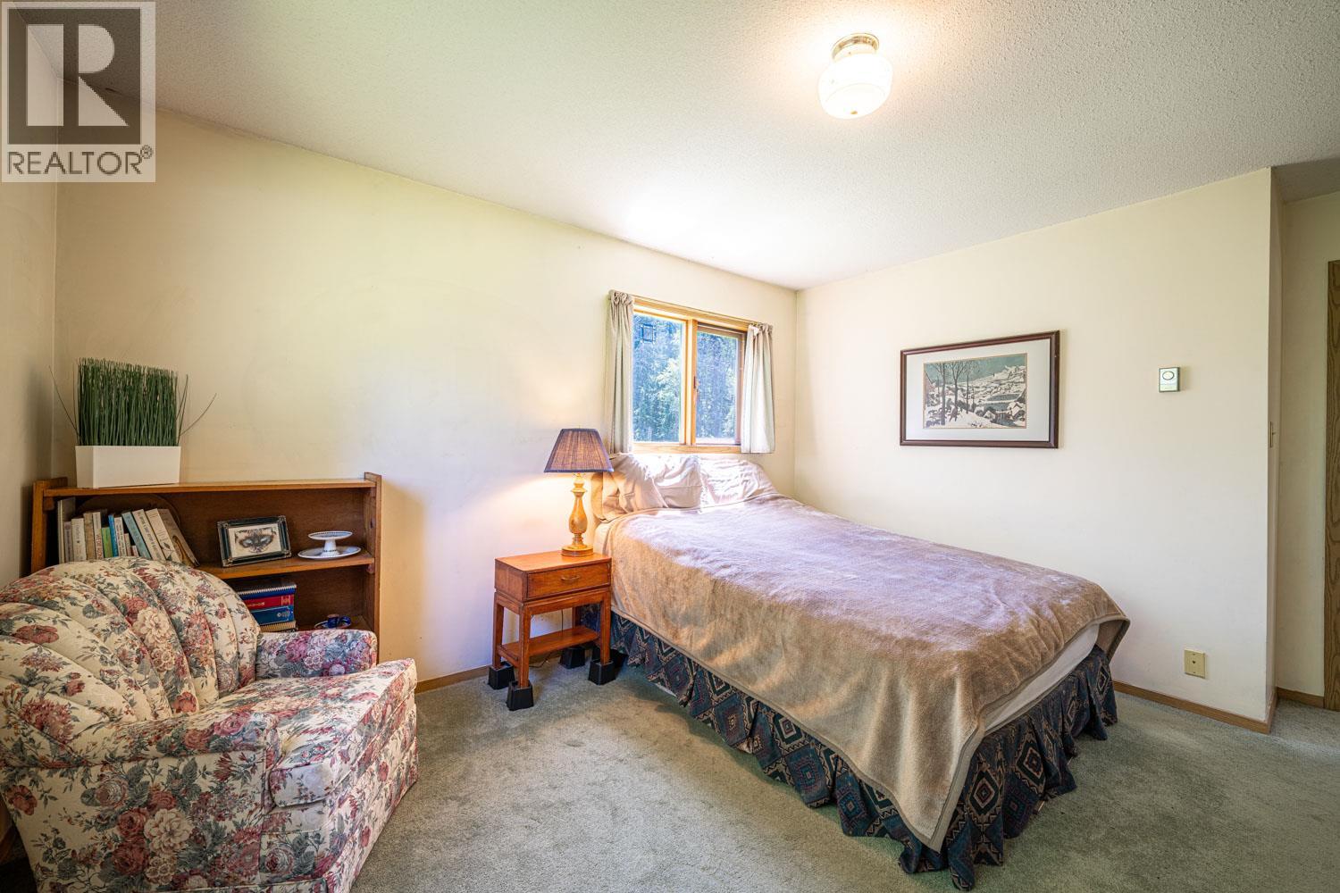187 Gibson Road - 48