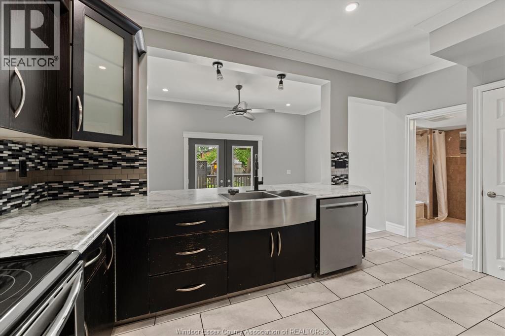 866 PARENT AVENUE - 12