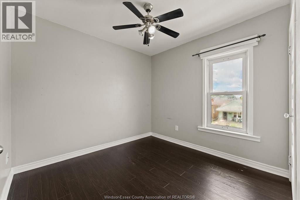 866 PARENT AVENUE - 20