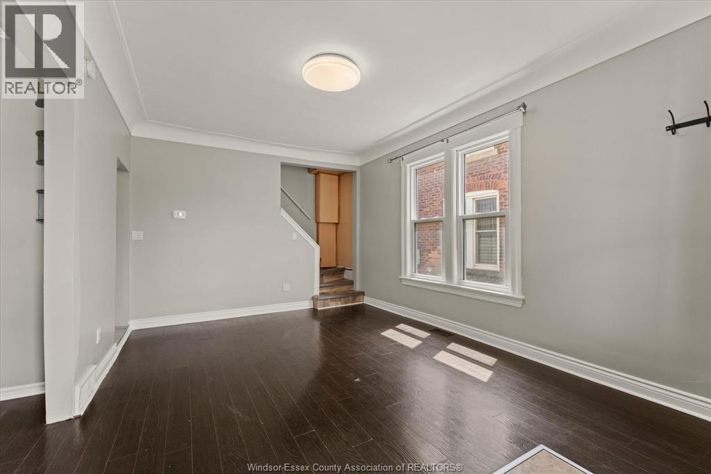 866 PARENT AVENUE - 5