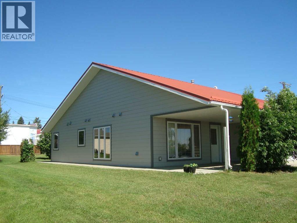 317 Railway Avenue - photo 3